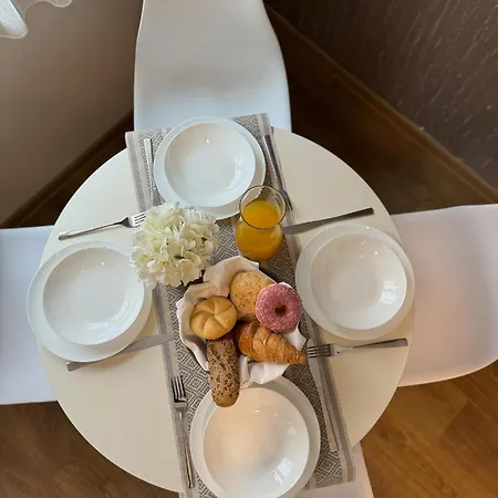Location Kapana For 4 Guests & Parking *